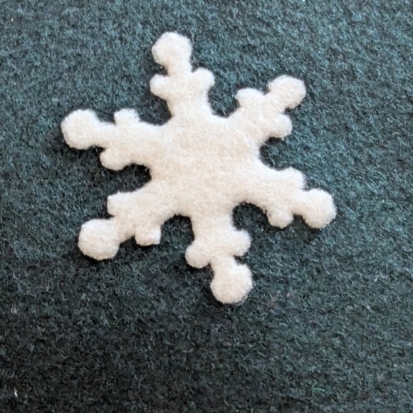 Christmas tree skirt felt with Santa Claus in near perfect condition - Picture 4 of 9